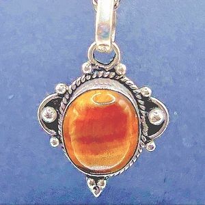 Sterling twist chain and tiger eye pendant